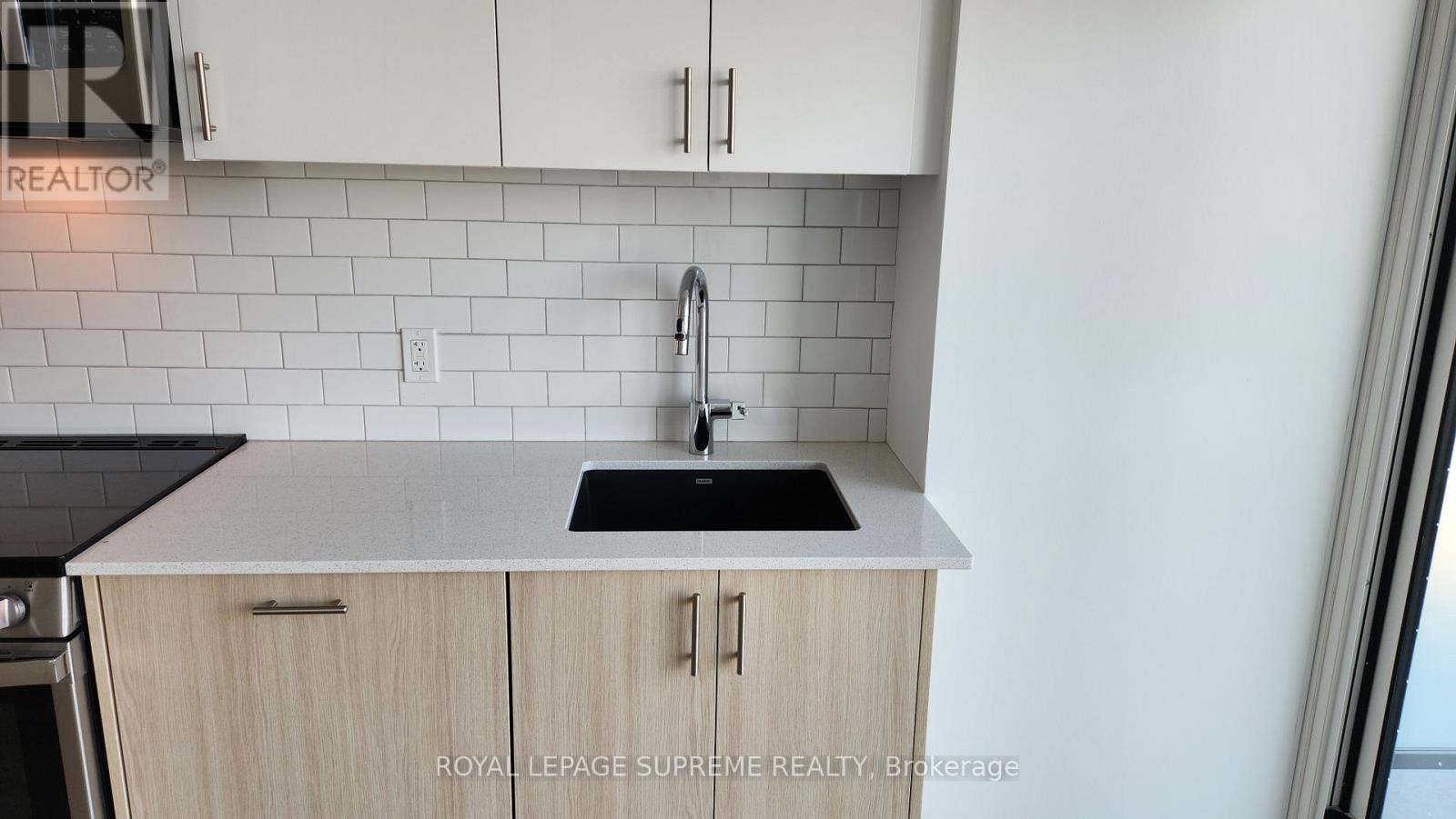 419 - 1195 The Queensway Avenue, Toronto, Ontario M8Z 0H1 - Photo 18 - W12486527