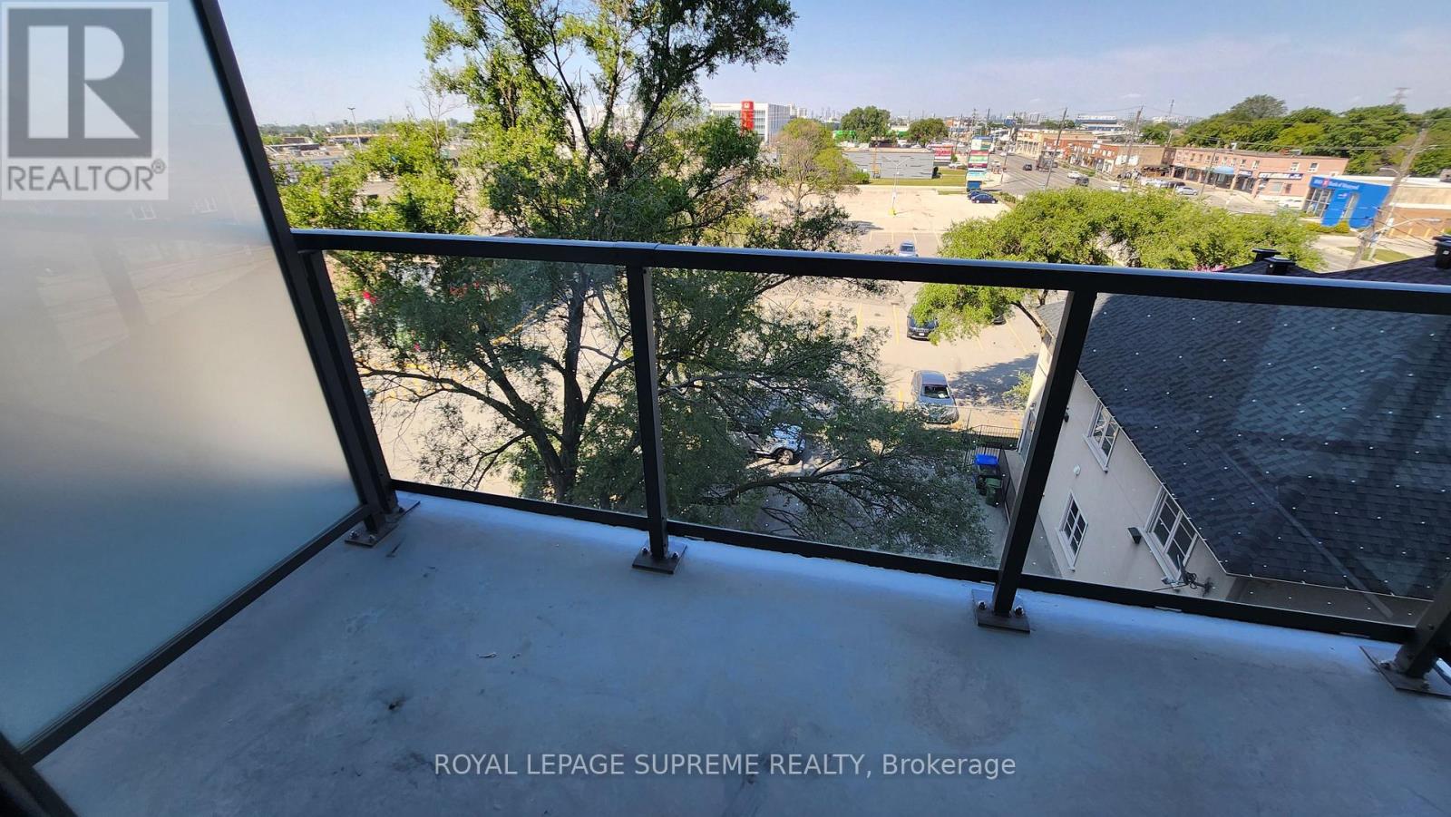 419 - 1195 The Queensway Avenue, Toronto, Ontario M8Z 0H1 - Photo 9 - W12486527