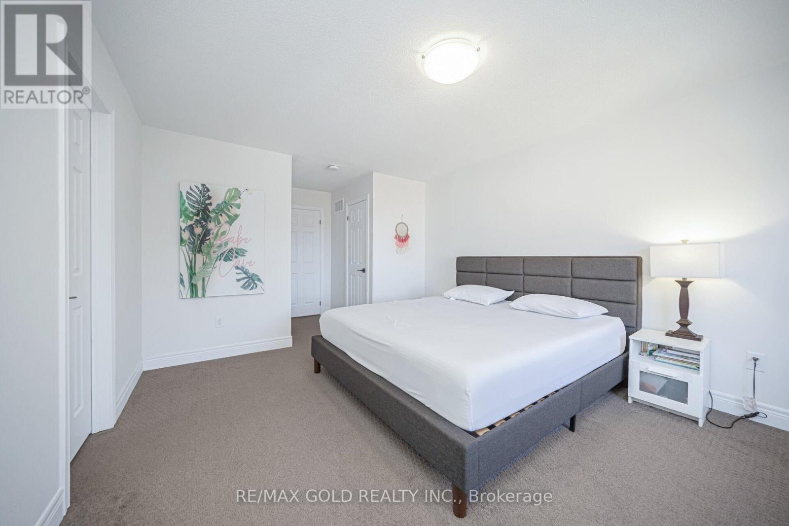 75 Branigan Crescent, Halton Hills, Ontario  L7G 0M8 - Photo 25 - W12486535