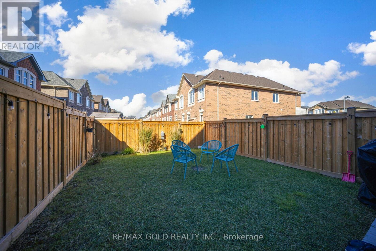 75 Branigan Crescent, Halton Hills, Ontario  L7G 0M8 - Photo 38 - W12486535