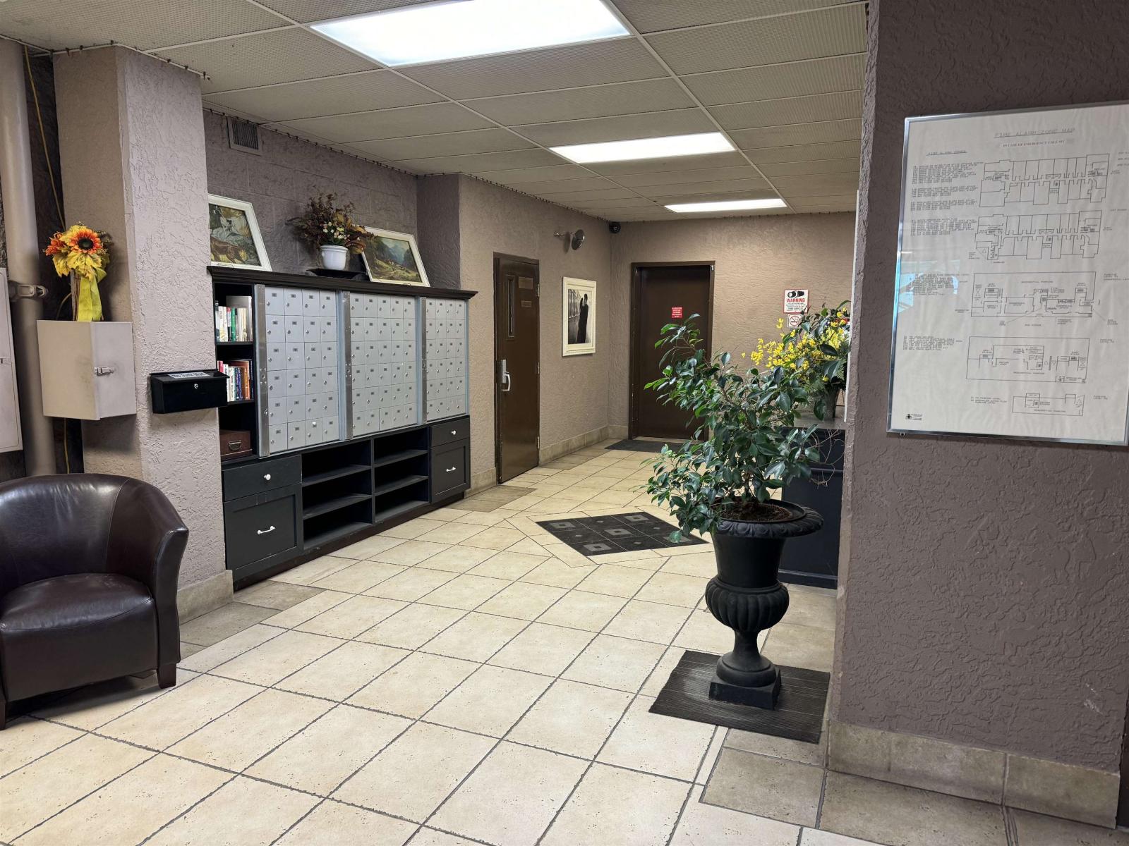 204 33165 2 Avenue, Mission, British Columbia  V2V 6T8 - Photo 2 - R3062229