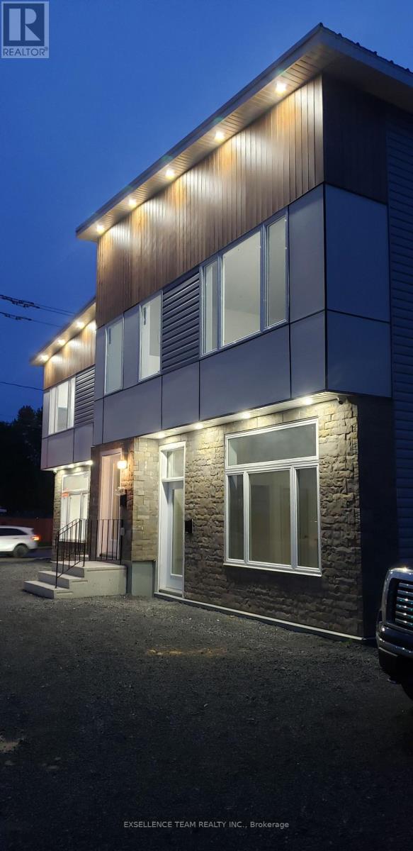 600 10th Street E, Cornwall, Ontario  K6H 2X7 - Photo 3 - X12486544