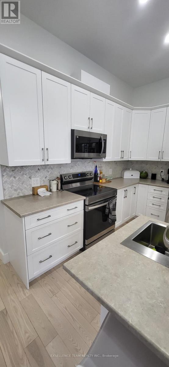 600 10th Street E, Cornwall, Ontario  K6H 2X7 - Photo 4 - X12486544