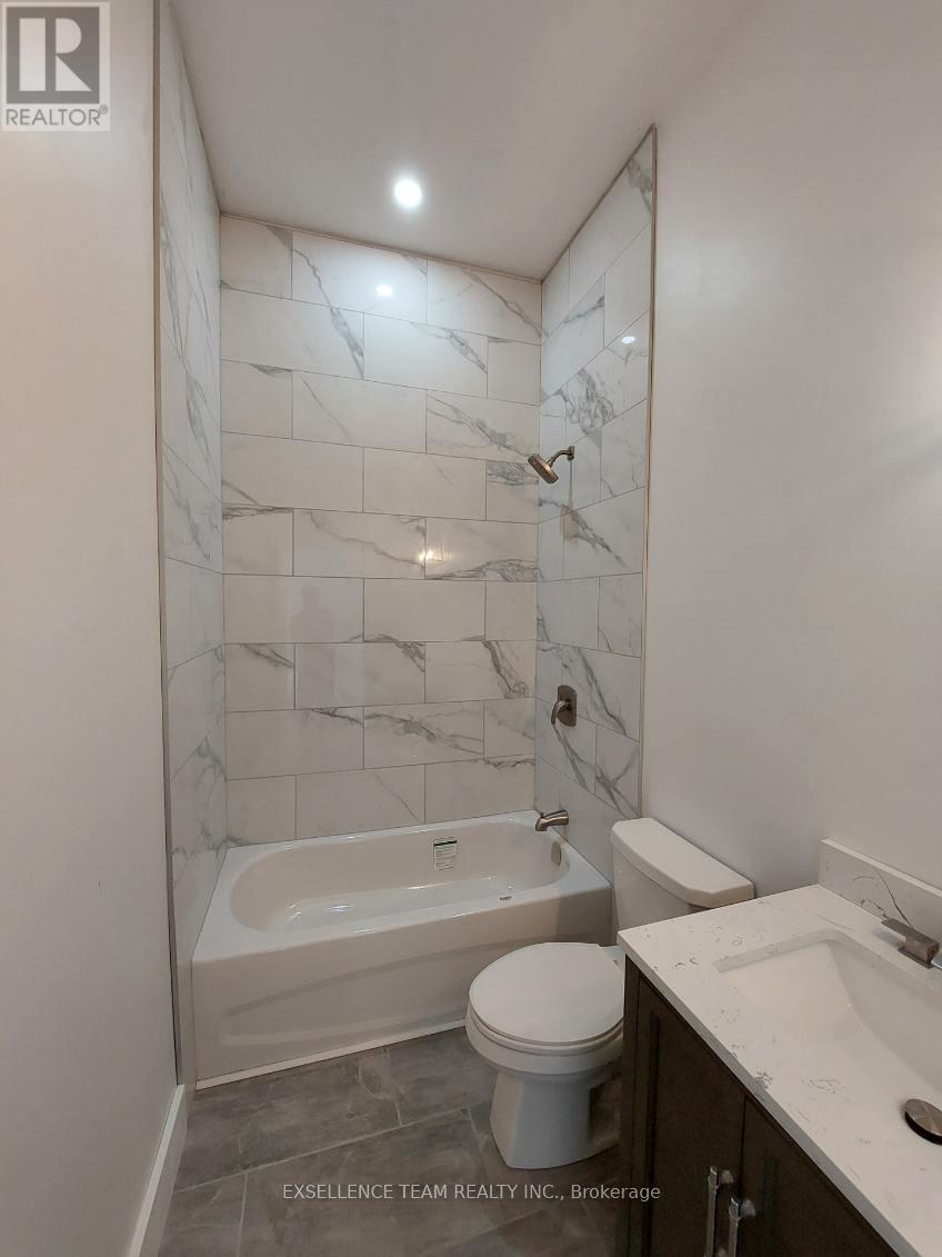 600 10th Street E, Cornwall, Ontario  K6H 2X7 - Photo 9 - X12486544