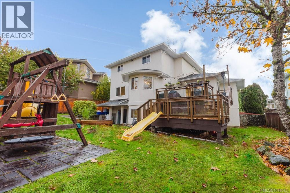 2310 Francis View Dr, View Royal, British Columbia  V9B 6C8 - Photo 38 - 1018083