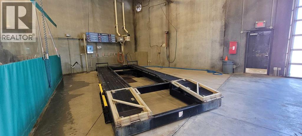 126 Queens Drive, Red Deer, Alberta  T4P 0R4 - Photo 9 - A2261289