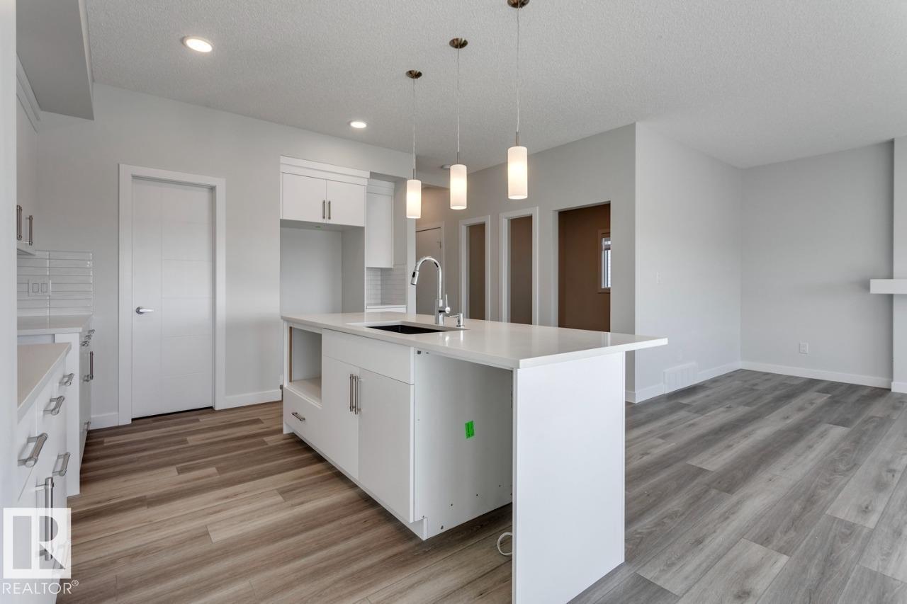 6304 42 Av, Beaumont, Alberta  T4X 0G7 - Photo 12 - E4463807