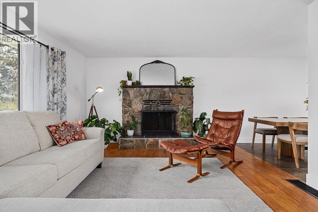 3085 Douglas Street, Armstrong, British Columbia  V0E 1B2 - Photo 8 - 10366802