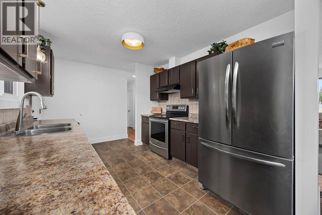 3085 Douglas Street, Armstrong, British Columbia  V0E 1B2 - Photo 13 - 10366802