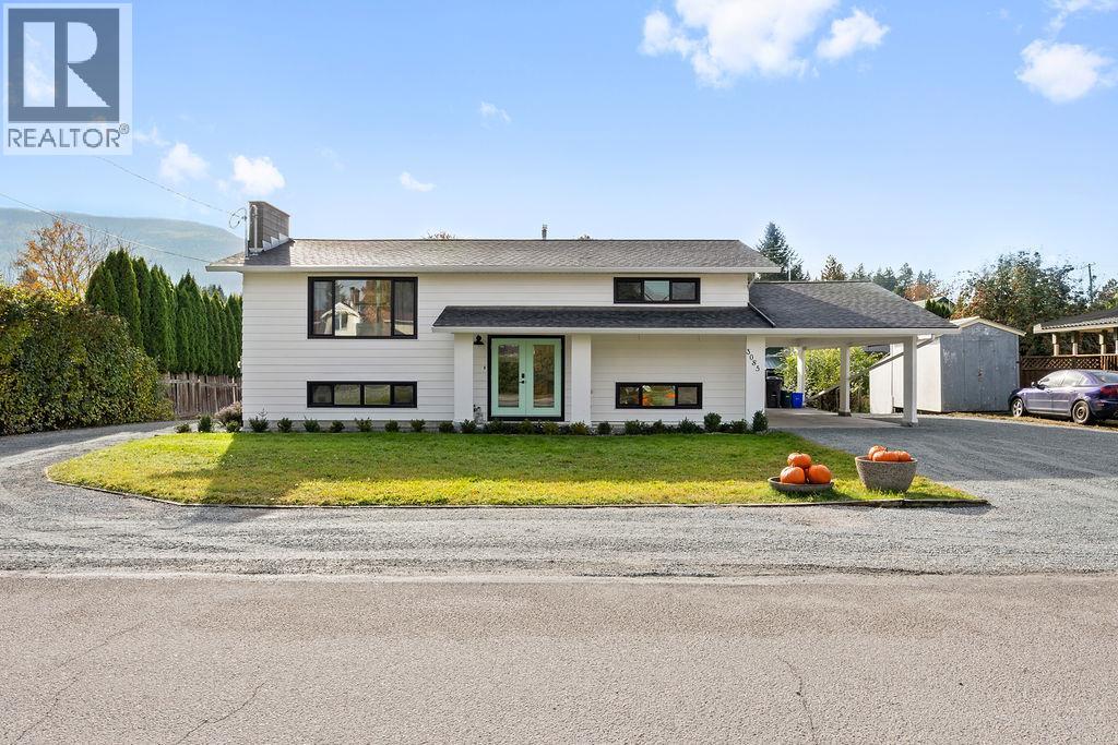 3085 Douglas Street, Armstrong, British Columbia  V0E 1B2 - Photo 4 - 10366802