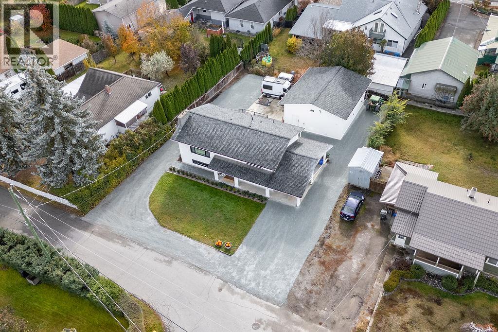 3085 Douglas Street, Armstrong, British Columbia  V0E 1B2 - Photo 50 - 10366802