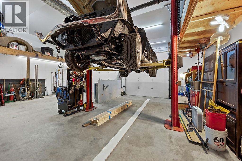 3085 Douglas Street, Armstrong, British Columbia  V0E 1B2 - Photo 37 - 10366802