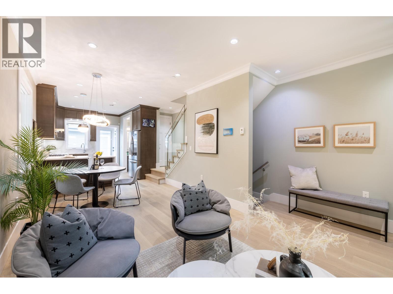 6530 Angus Drive, Vancouver, British Columbia  V6P 5H9 - Photo 8 - R3062564