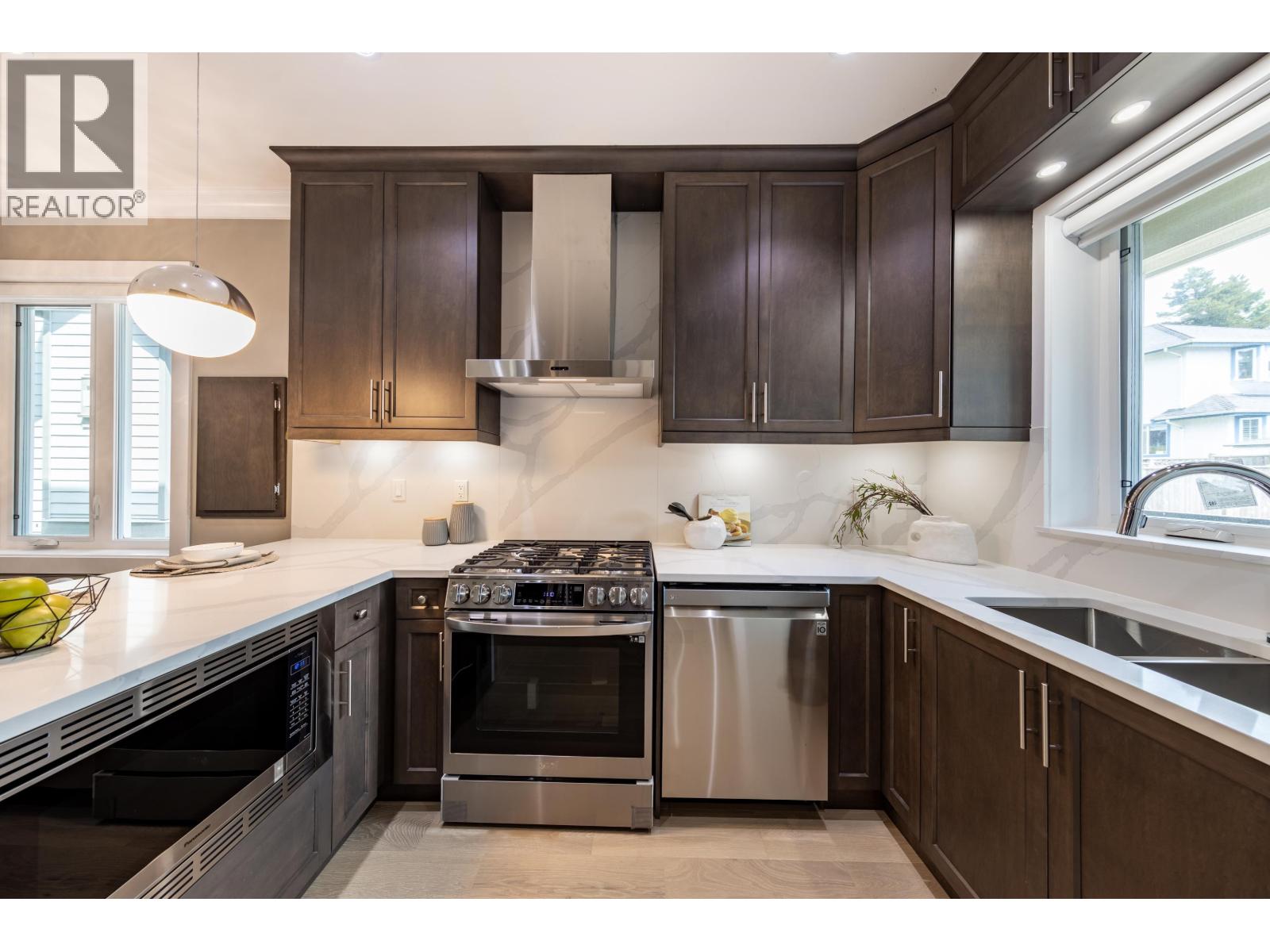 6530 Angus Drive, Vancouver, British Columbia  V6P 5H9 - Photo 13 - R3062564