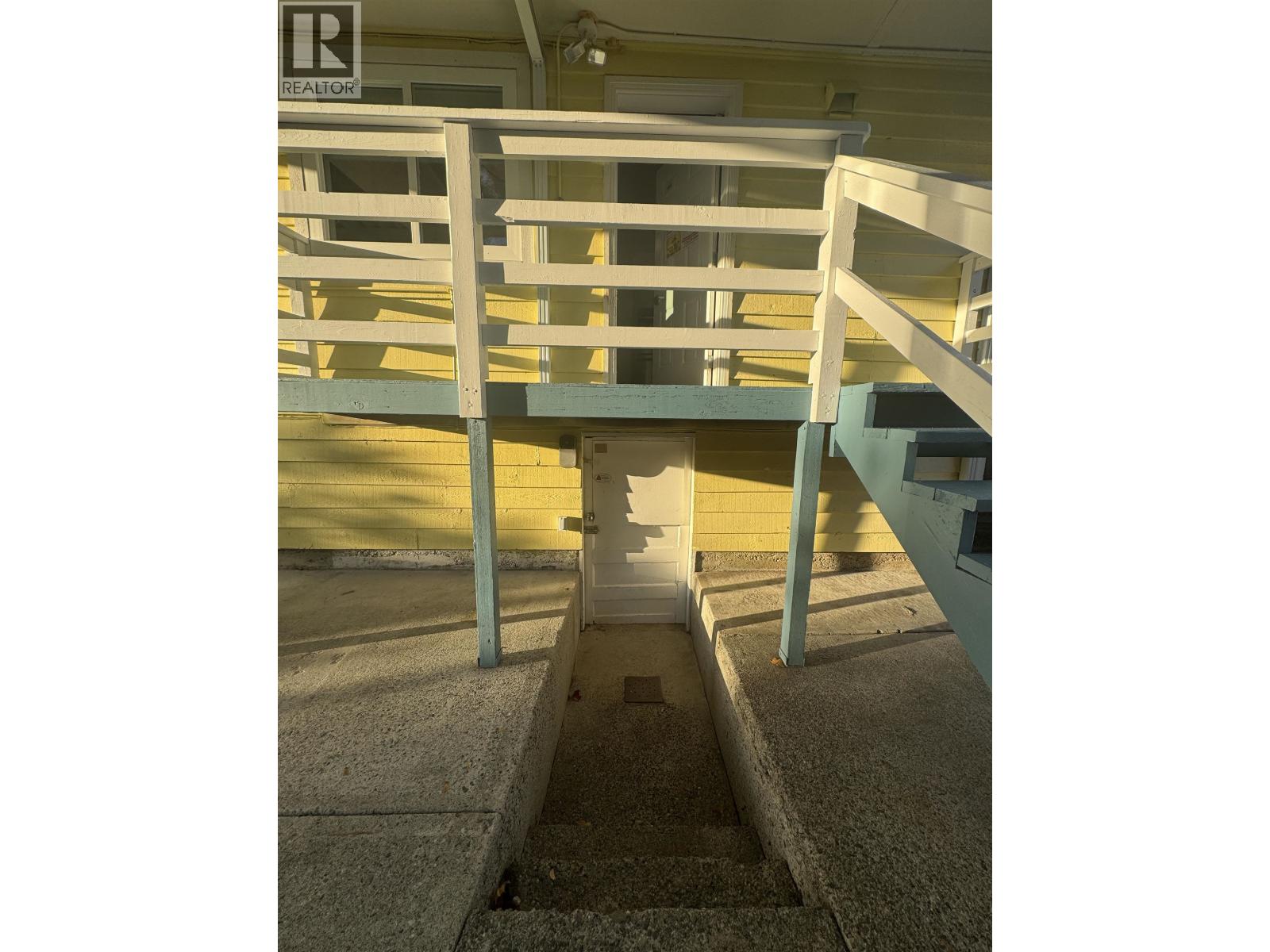 21190 River Rd, Maple Ridge, British Columbia  V2X 2A4 - Photo 24 - R3060056