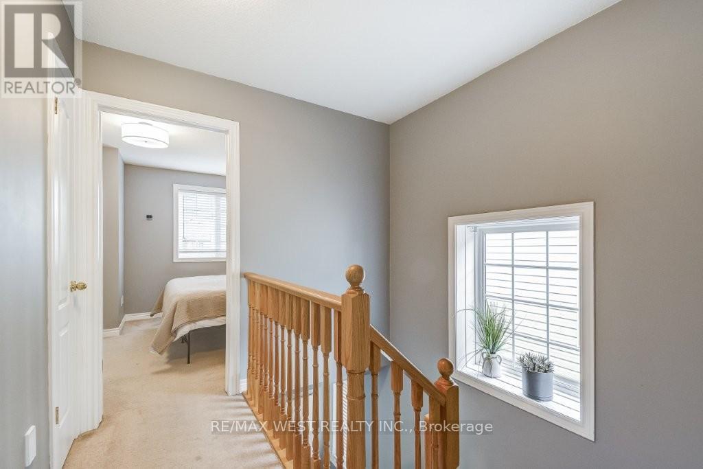 53 Cole Street, Hamilton, Ontario  L8B 0R2 - Photo 20 - X12486505