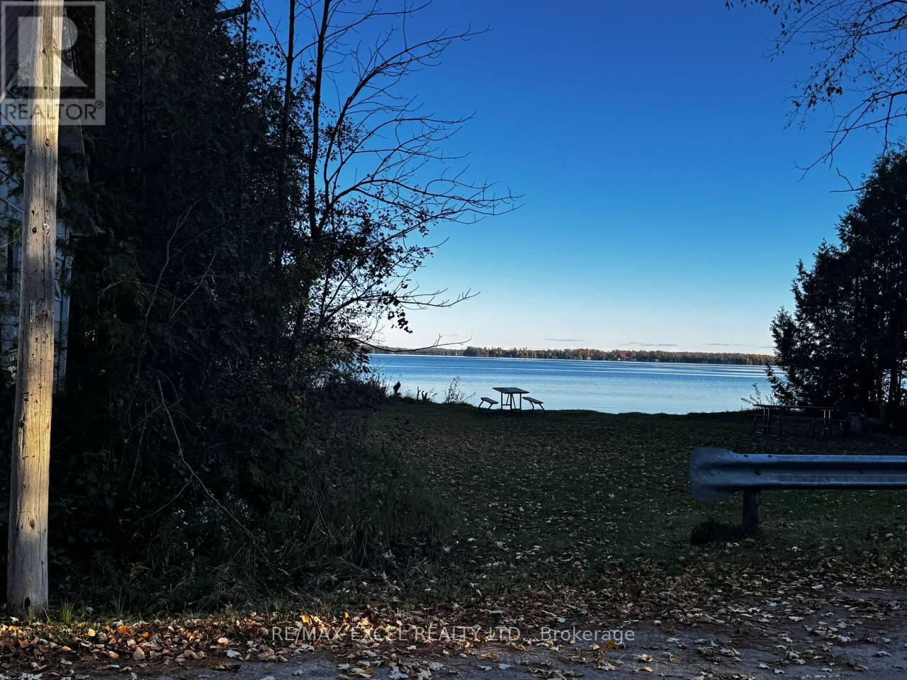 19 Lakeview Cottage Road, Kawartha Lakes, Ontario  K0M 2B0 - Photo 11 - X12486517