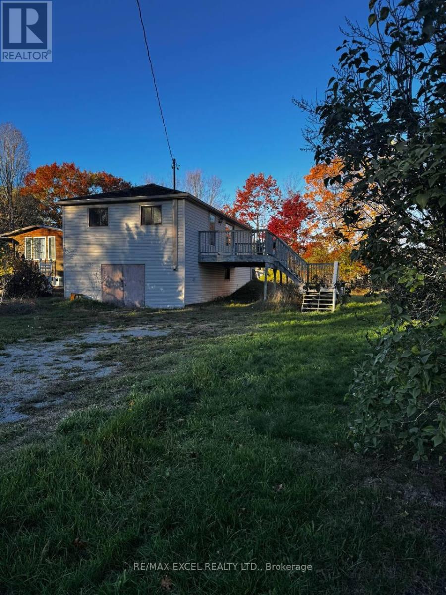 19 Lakeview Cottage Road, Kawartha Lakes, Ontario  K0M 2B0 - Photo 2 - X12486517