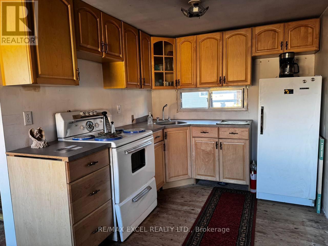 19 Lakeview Cottage Road, Kawartha Lakes, Ontario  K0M 2B0 - Photo 7 - X12486517