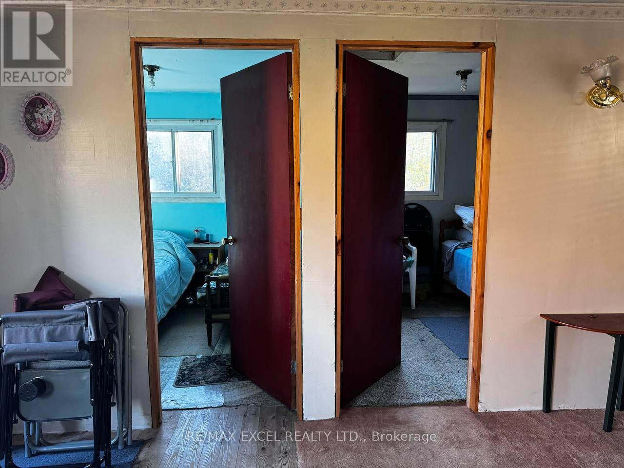 19 Lakeview Cottage Road, Kawartha Lakes, Ontario  K0M 2B0 - Photo 8 - X12486517