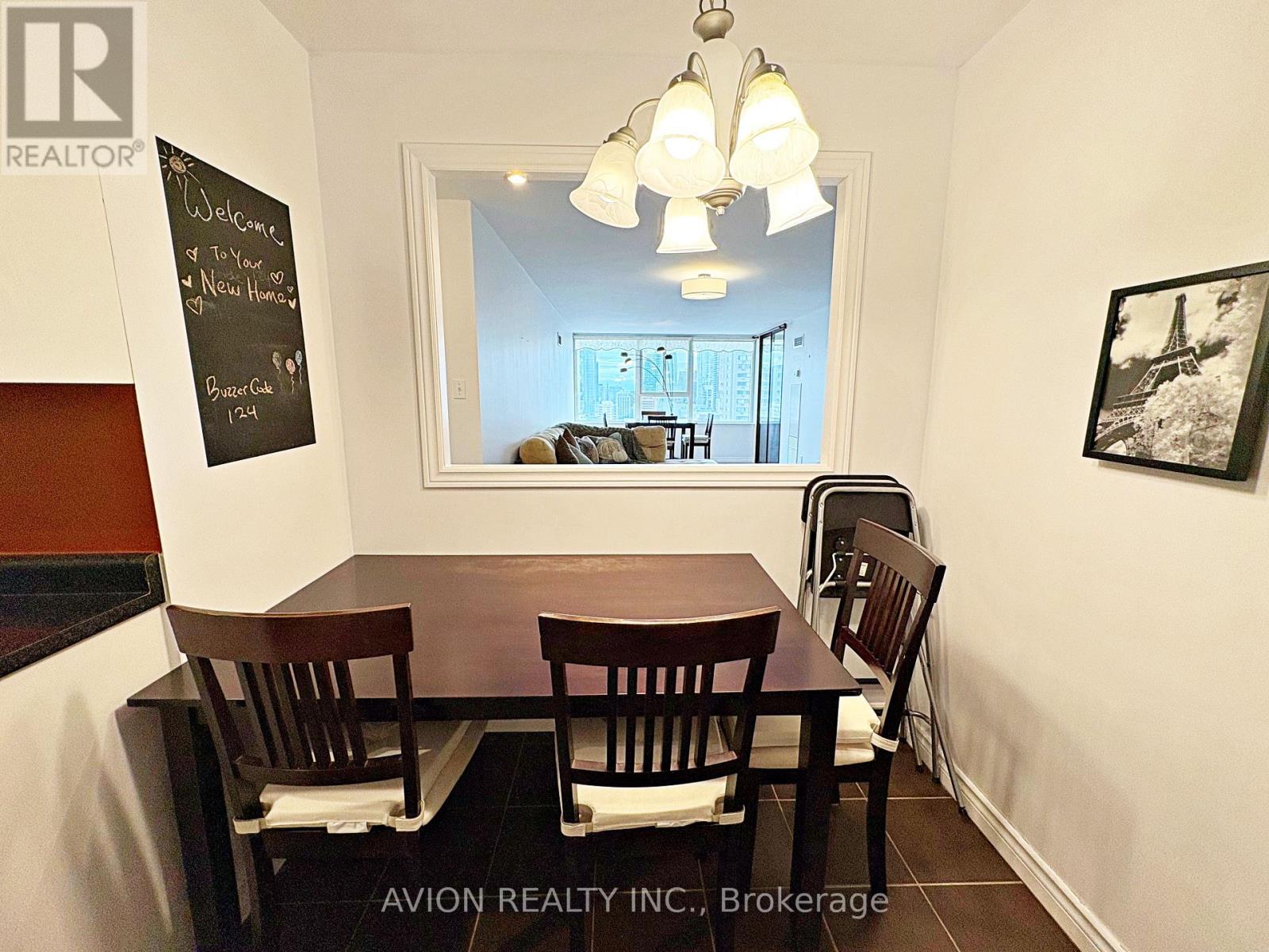 #1917 - 45 Carlton Street, Toronto, Ontario  M5B 2H9 - Photo 11 - C12486559