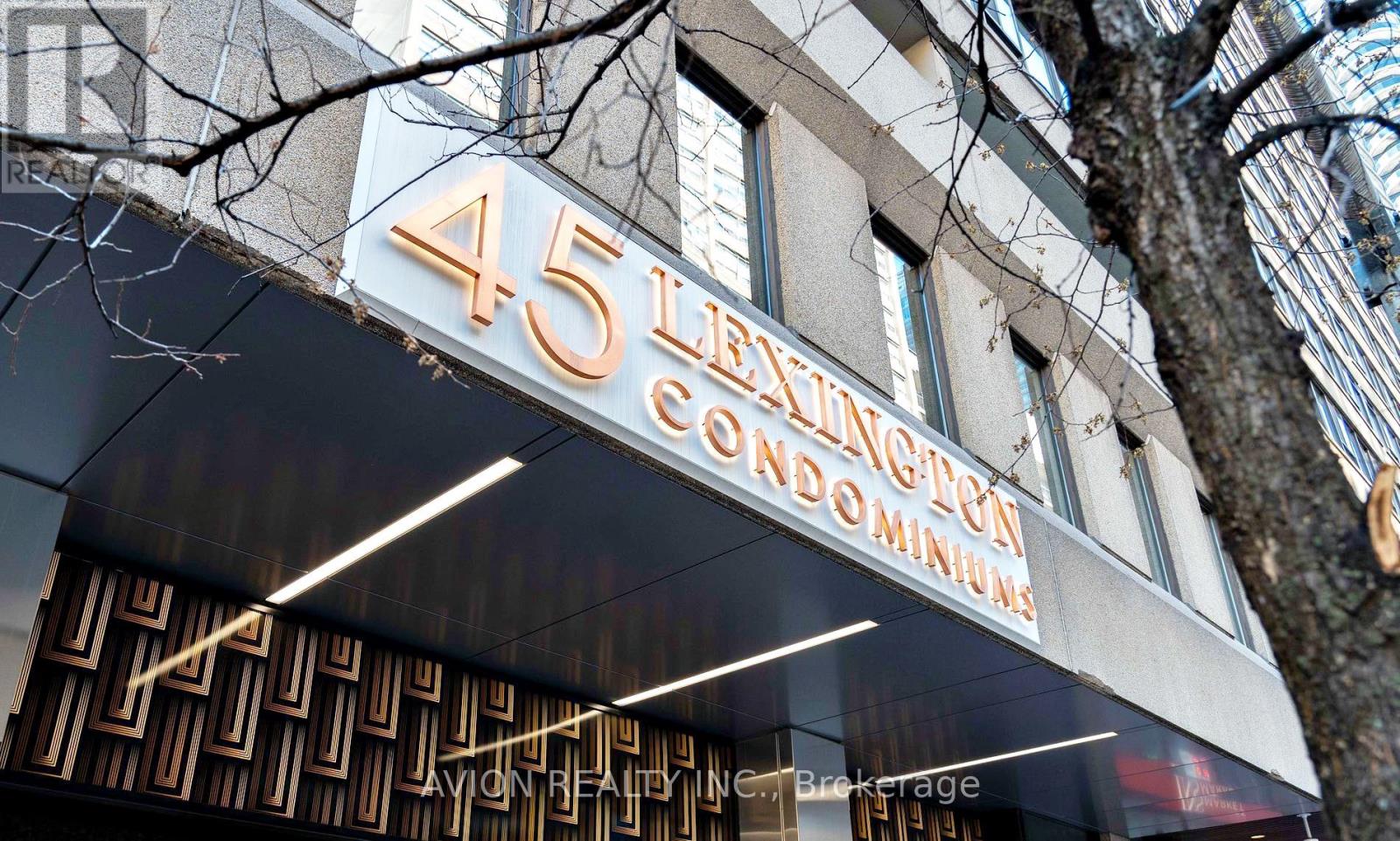 #1917 - 45 Carlton Street, Toronto, Ontario  M5B 2H9 - Photo 2 - C12486559