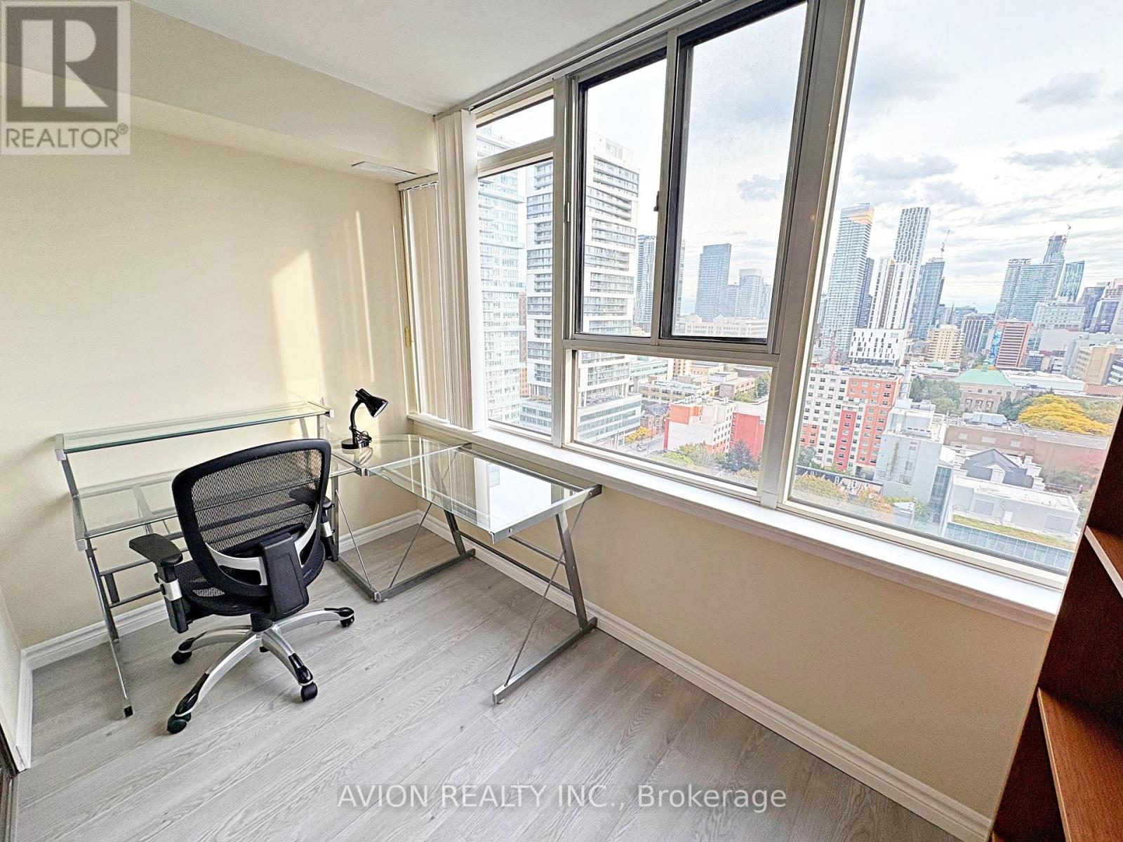 #1917 - 45 Carlton Street, Toronto, Ontario  M5B 2H9 - Photo 22 - C12486559