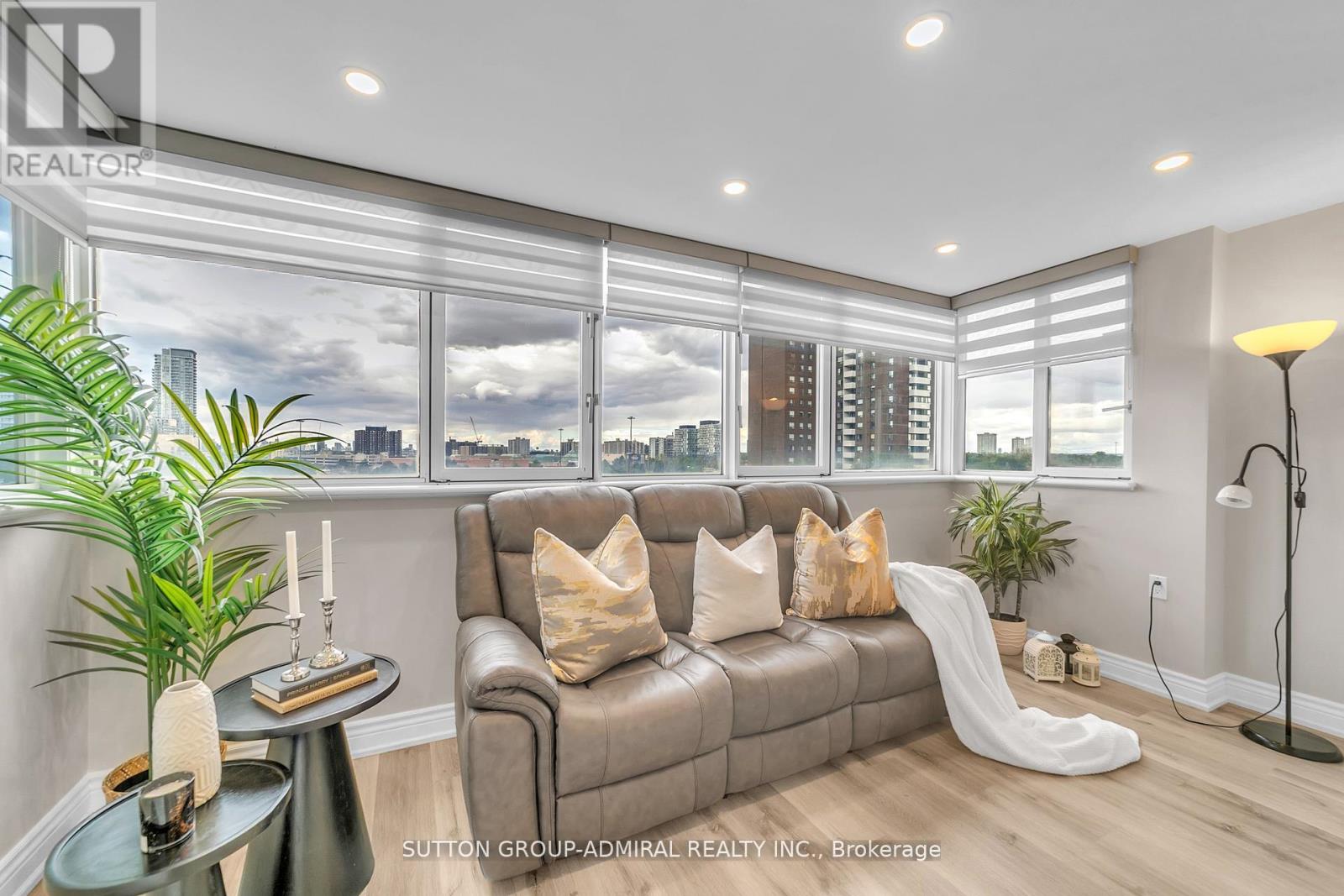 808 - 5 Old Sheppard Avenue, Toronto, Ontario  M2J 4K3 - Photo 6 - C12486572