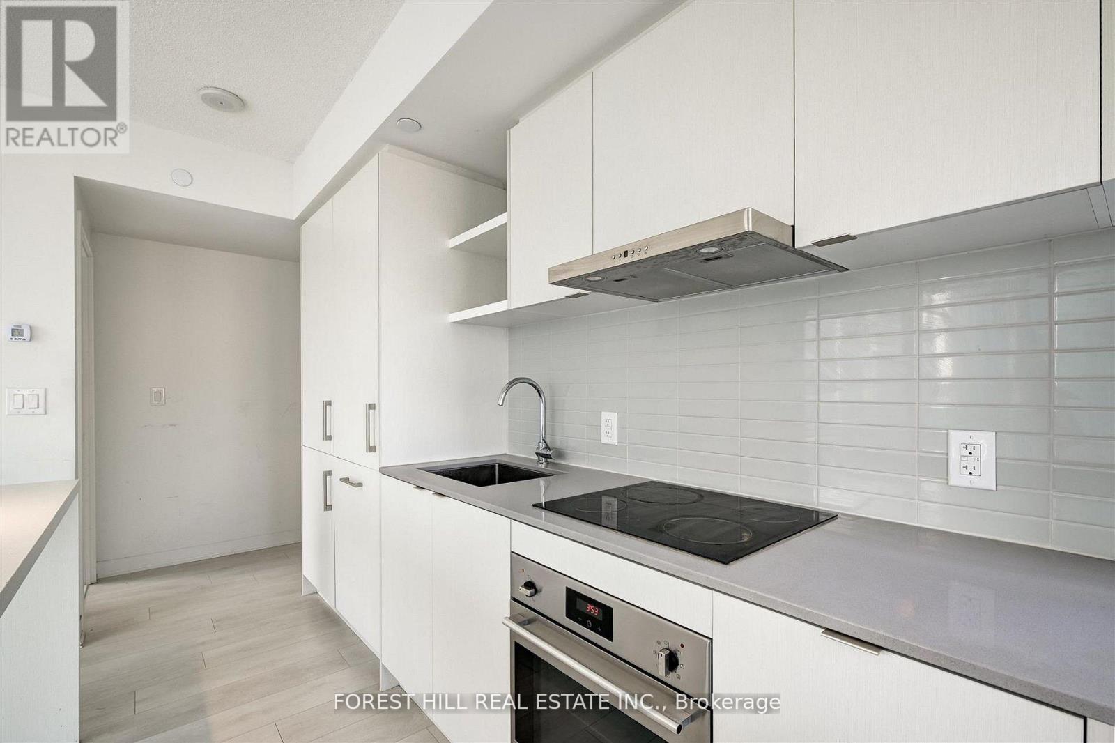 1004 - 88 Harbour Street, Toronto, Ontario  N5J 1B7 - Photo 7 - C12486573