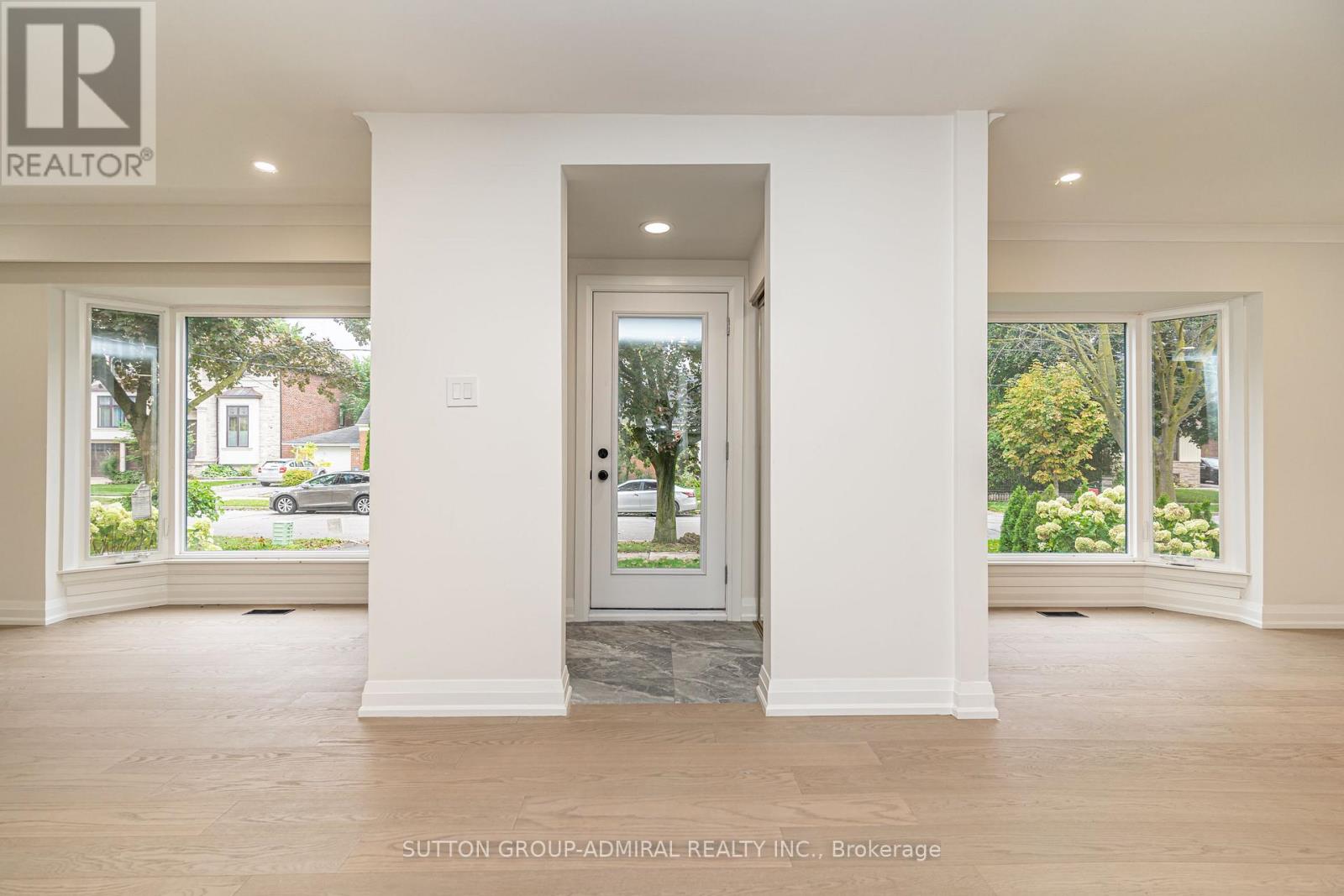 208 Homewood Avenue, Toronto, Ontario  M2M 1K6 - Photo 6 - C12486627