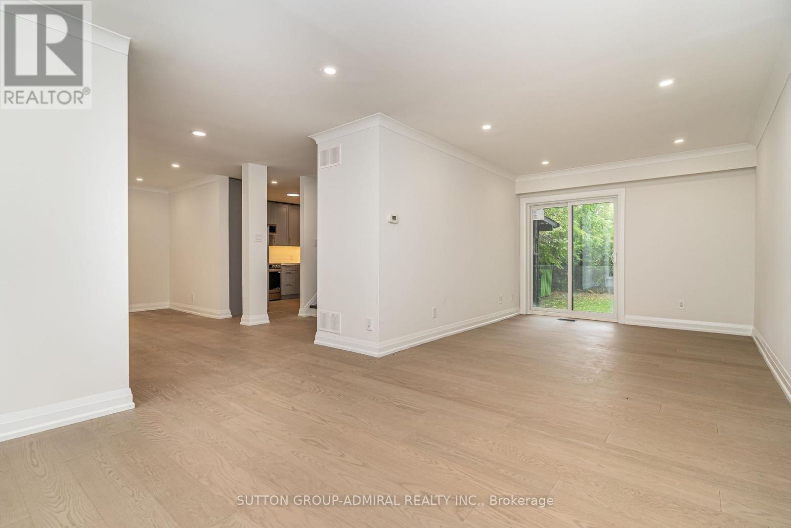 208 Homewood Avenue, Toronto, Ontario  M2M 1K6 - Photo 8 - C12486627