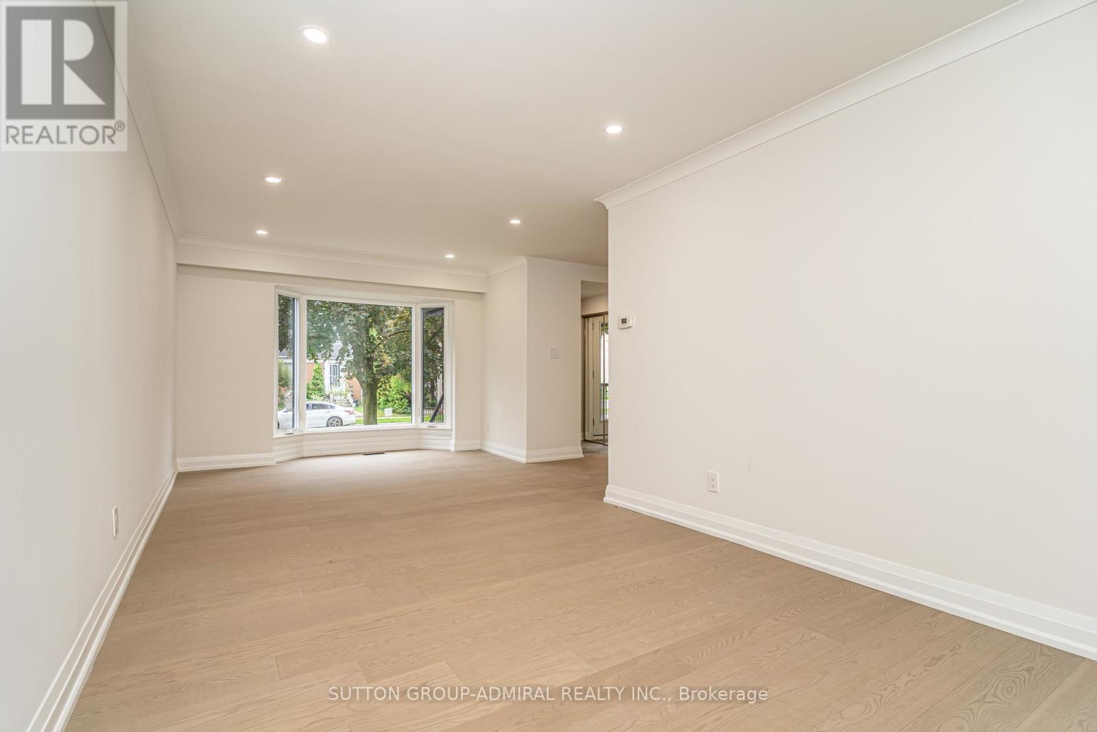 208 Homewood Avenue, Toronto, Ontario  M2M 1K6 - Photo 9 - C12486627