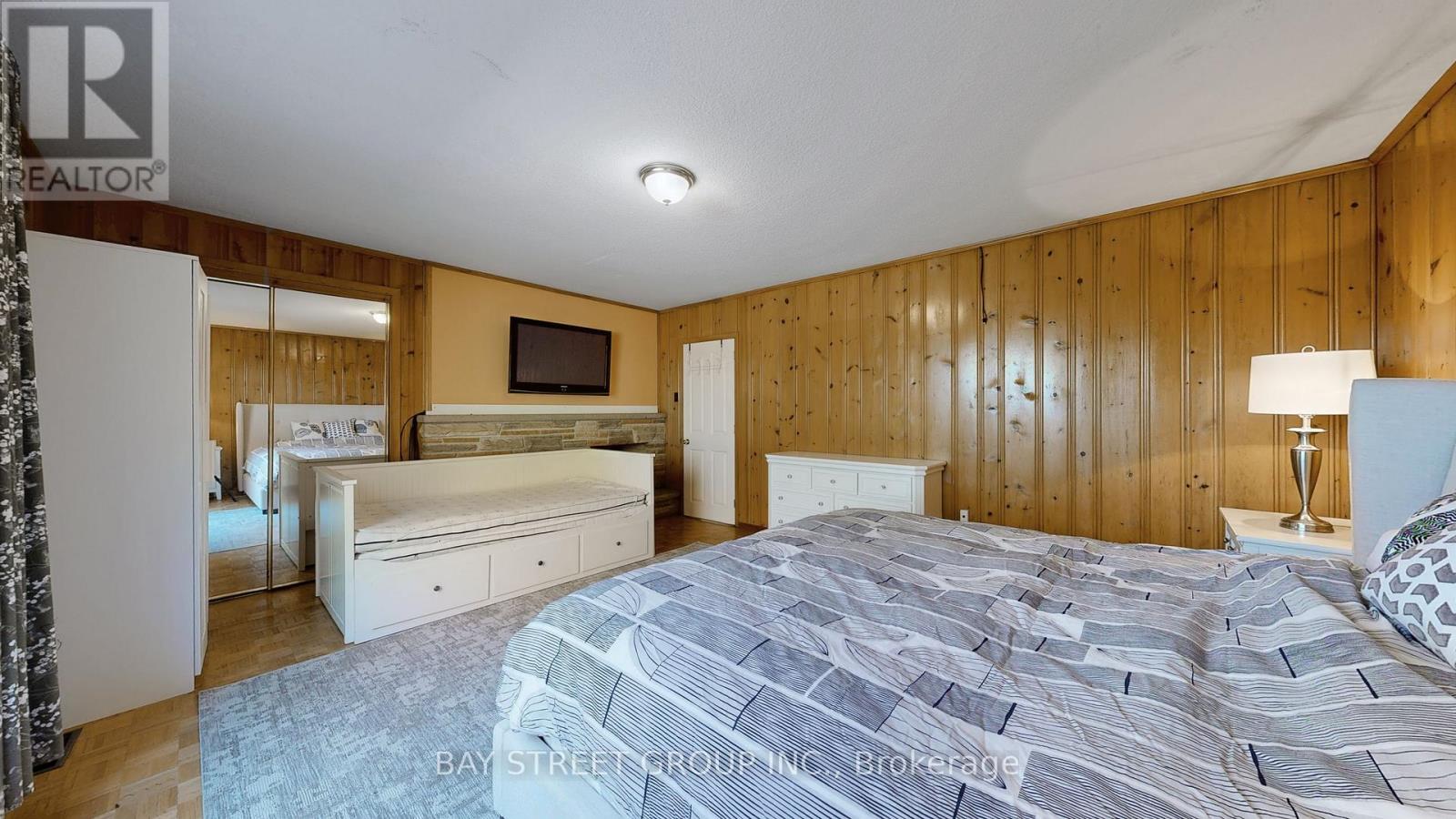 Basement - 26 Restwell Crescent, Toronto, Ontario  M2K 2A3 - Photo 18 - C12486642