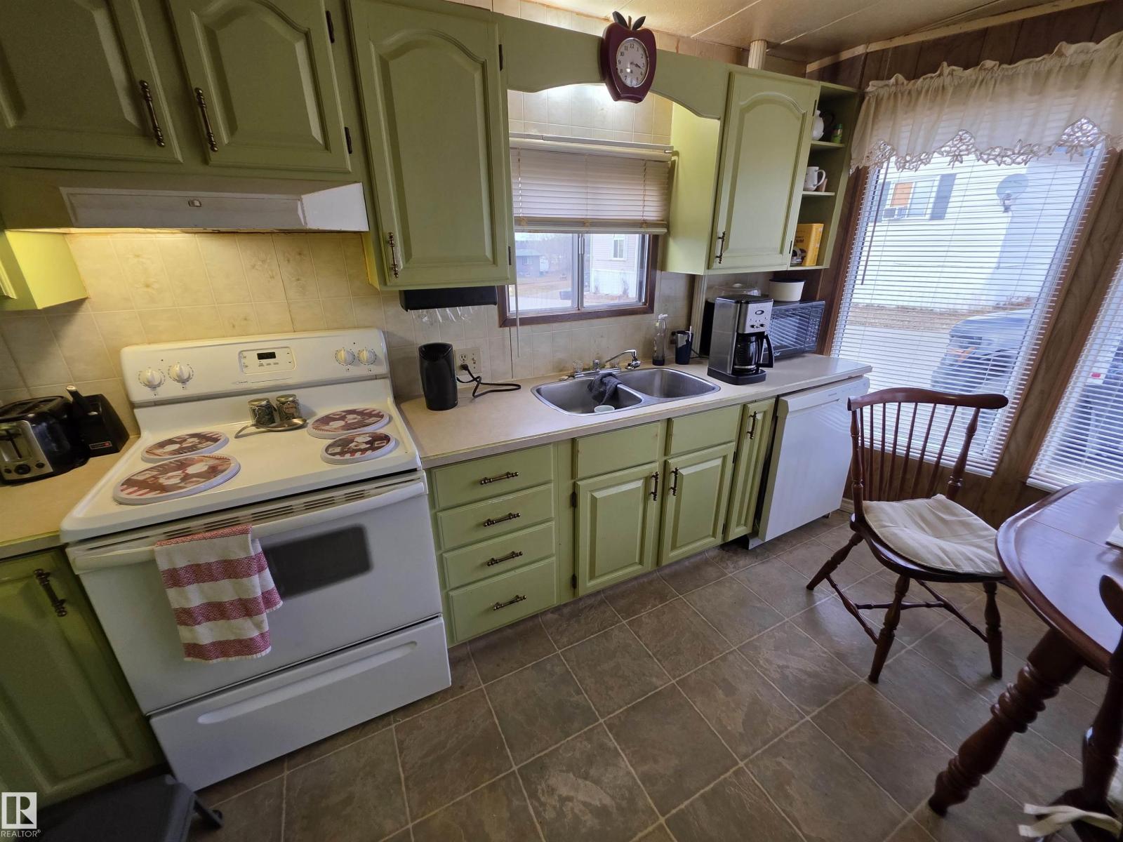 #85 2251 50 St, Drayton Valley, Alberta  T7A 1M9 - Photo 6 - E4463808