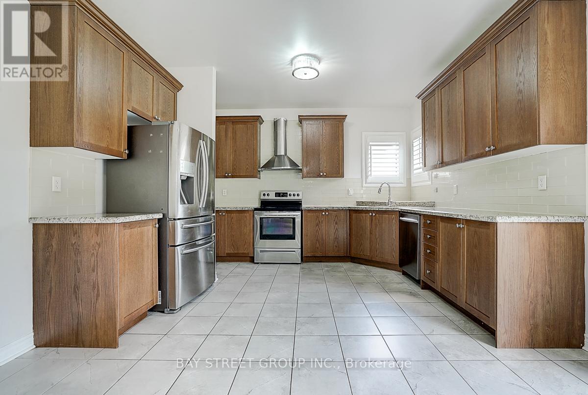 852 William Lee Avenue, Oshawa, Ontario  L1K 0W2 - Photo 17 - E12486568