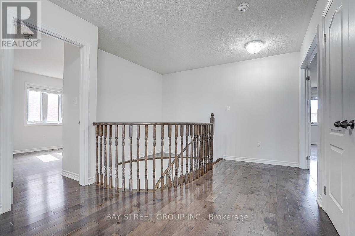 852 William Lee Avenue, Oshawa, Ontario  L1K 0W2 - Photo 22 - E12486568