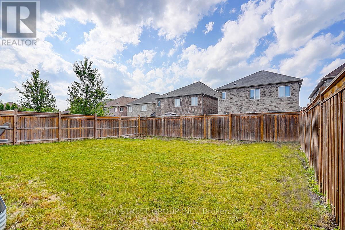 852 William Lee Avenue, Oshawa, Ontario  L1K 0W2 - Photo 34 - E12486568