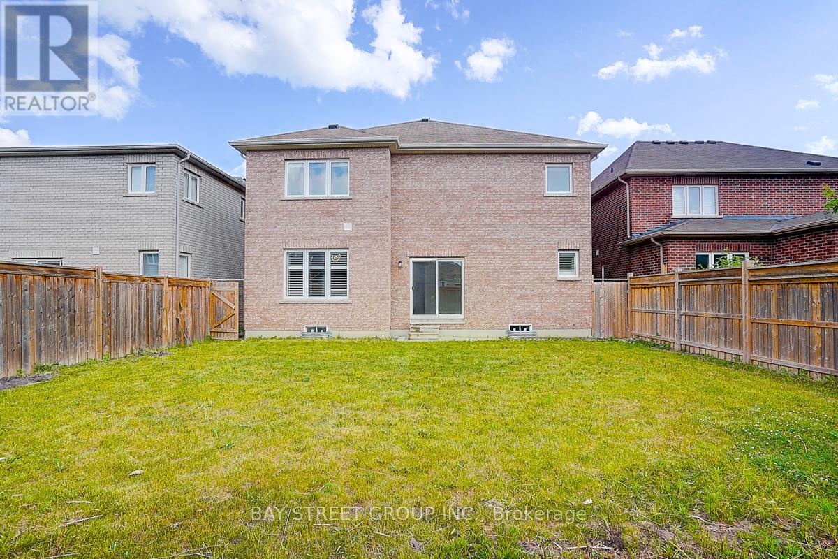 852 William Lee Avenue, Oshawa, Ontario  L1K 0W2 - Photo 35 - E12486568