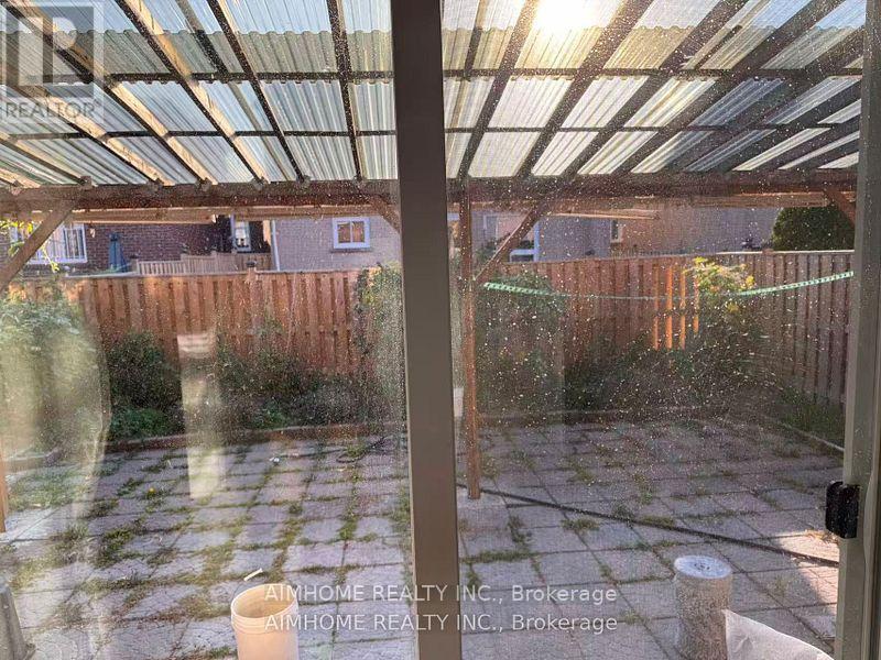 213 Hupfield Trail, Toronto, Ontario  M1B 4L8 - Photo 19 - E12486577