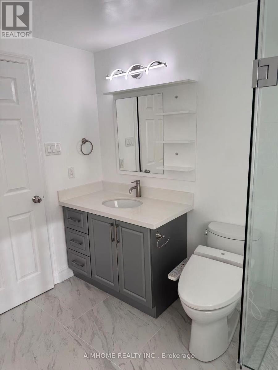 213 Hupfield Trail, Toronto, Ontario  M1B 4L8 - Photo 9 - E12486577