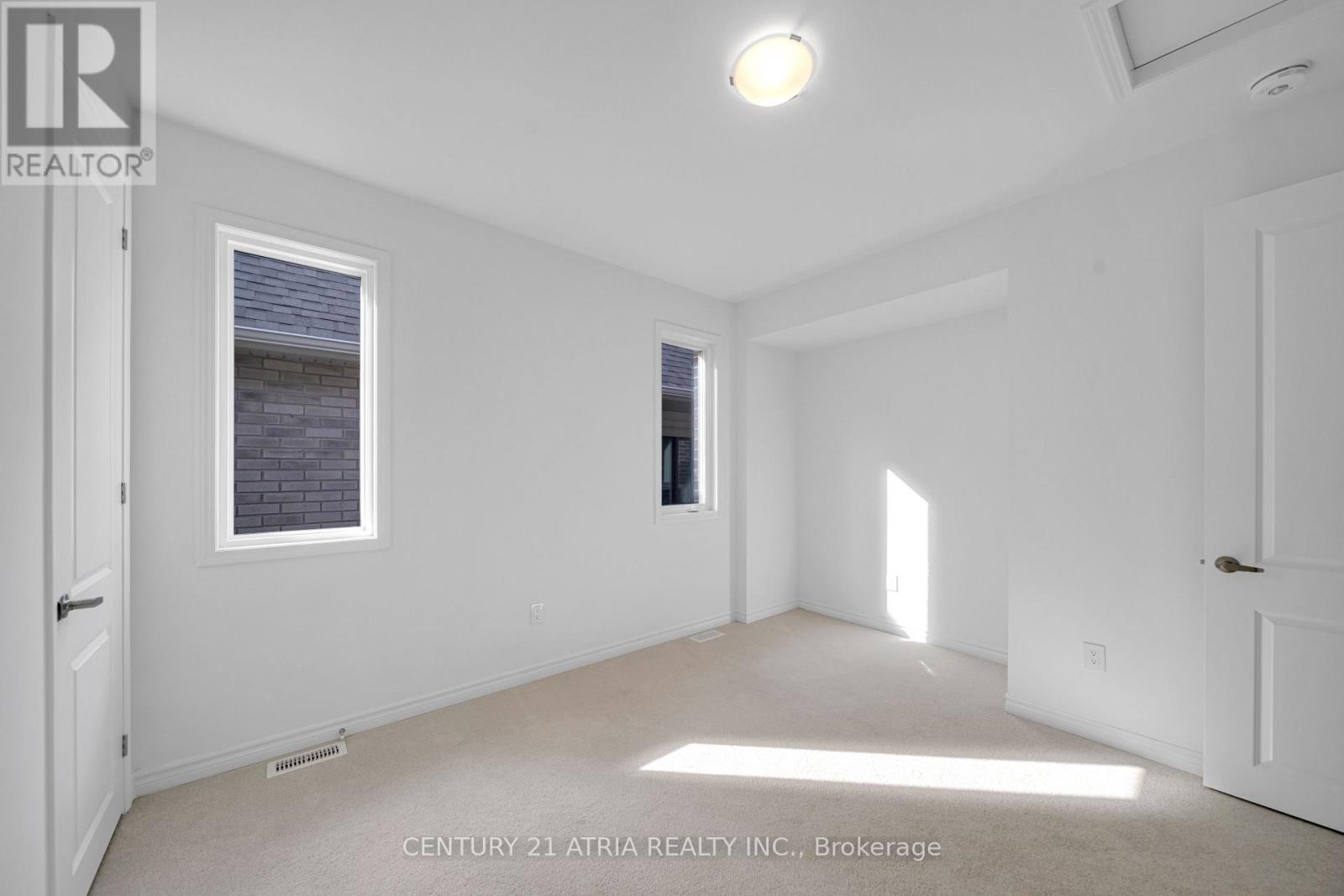 1349 Glamorgan Manor, Pickering, Ontario  L1X 0N1 - Photo 28 - E12486609