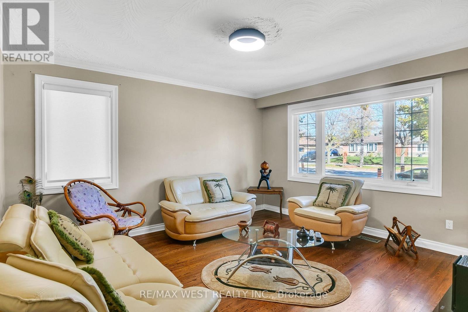 866 Scarborough Golf Clb Road, Toronto, Ontario  M1G 1J5 - Photo 4 - E12486634