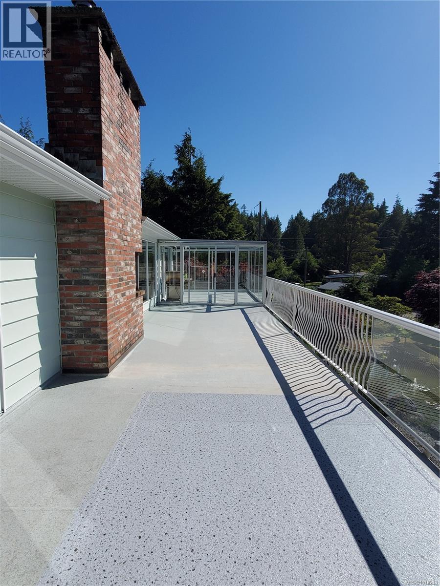 270 Cedar St, Tofino, British Columbia  V0R 2Z0 - Photo 33 - 1018243