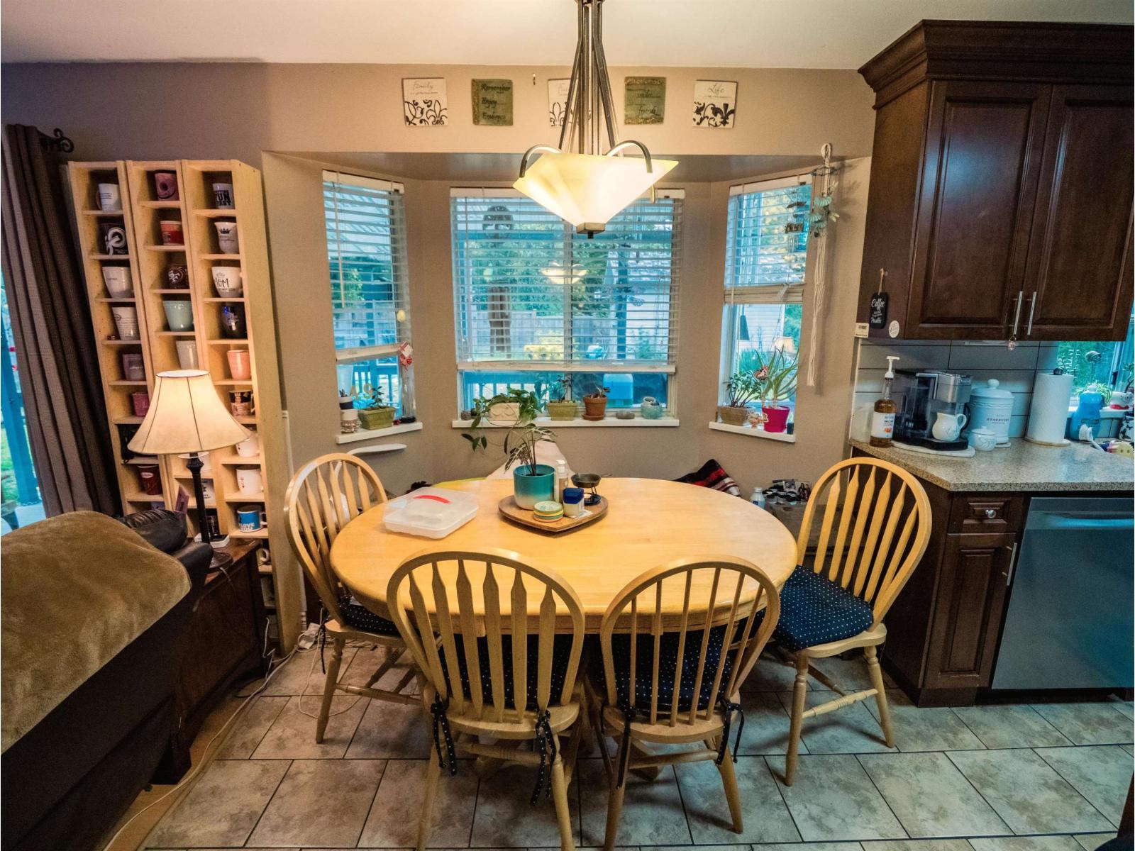 18961 60b Avenue, Surrey, British Columbia  V3S 8A4 - Photo 5 - R3062504