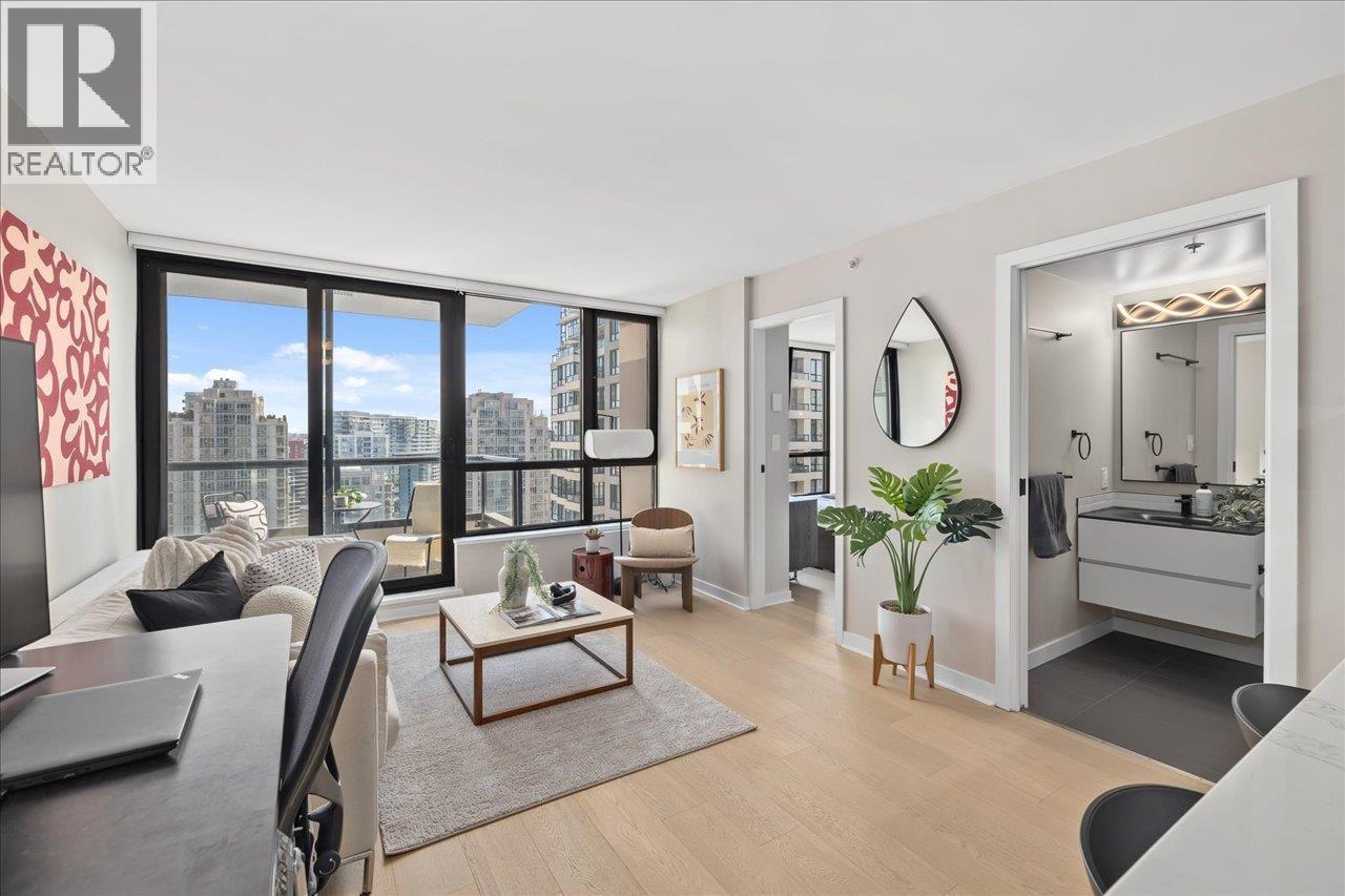 2308 928 Homer Street, Vancouver, British Columbia  V6B 1T7 - Photo 3 - R3062614