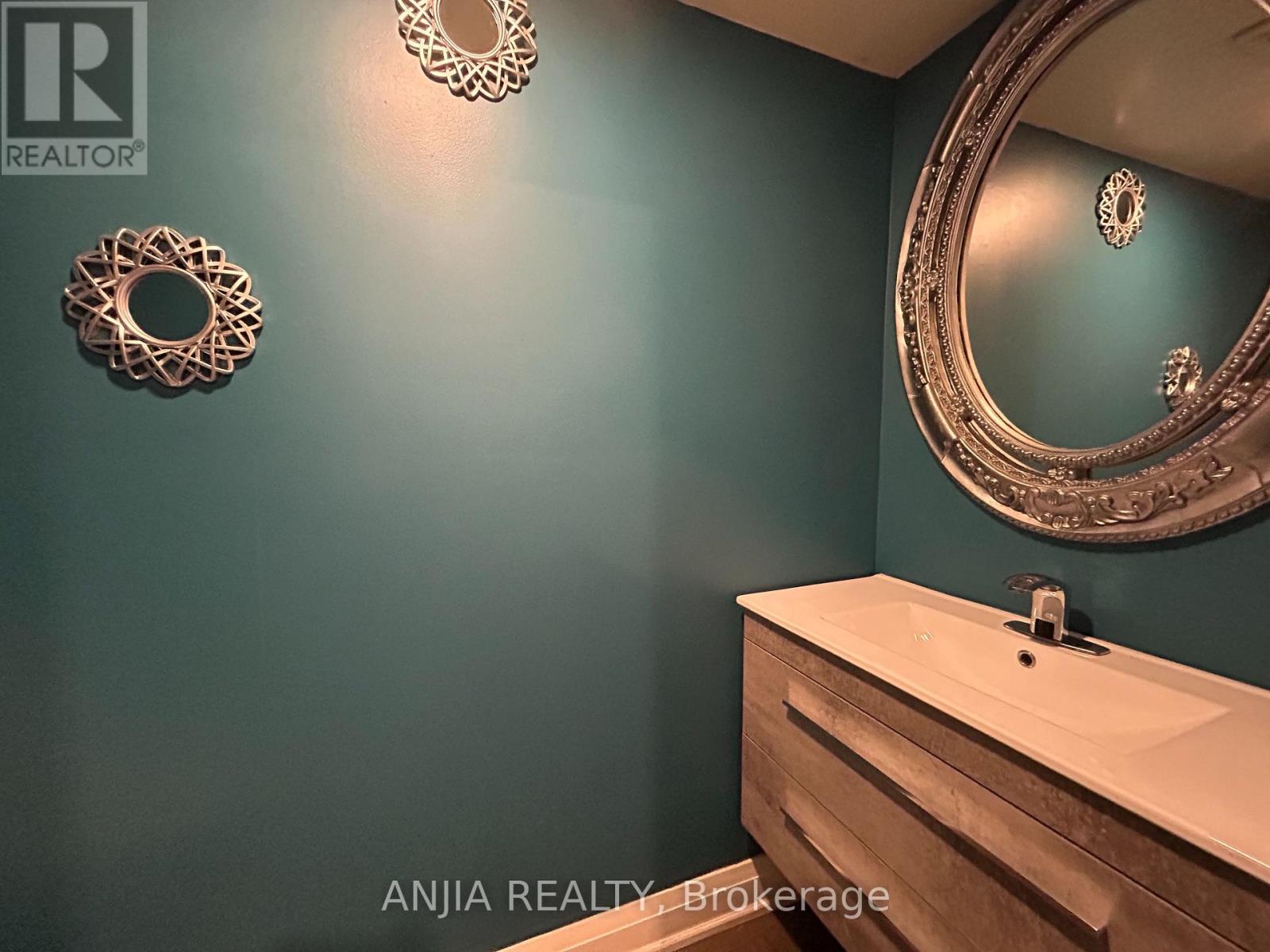 2670 Bur Oak Avenue, Markham, Ontario  L6B 1J1 - Photo 15 - N12486579