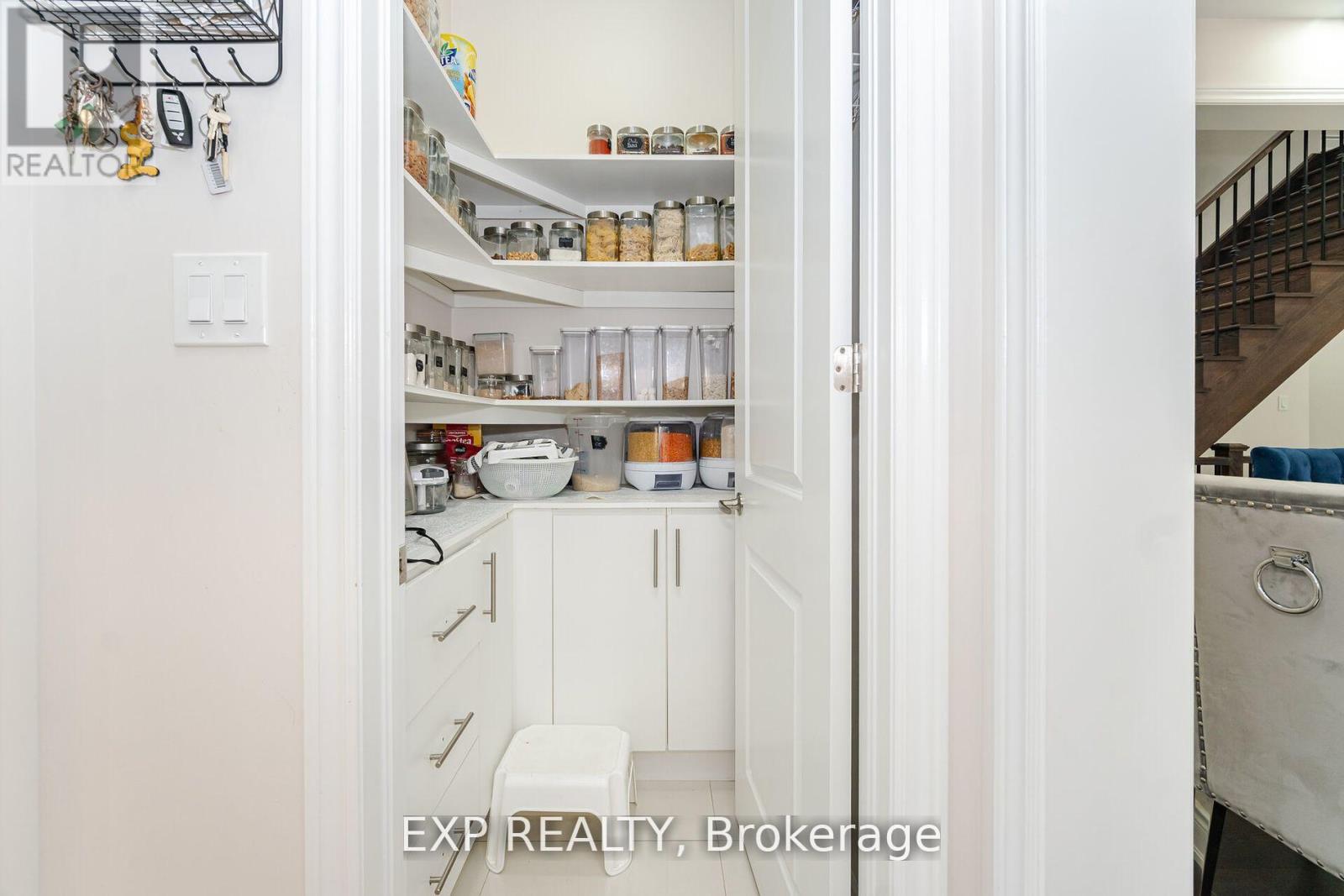 78 Gallant Place, Vaughan, Ontario  L4H 3W7 - Photo 10 - N12486616