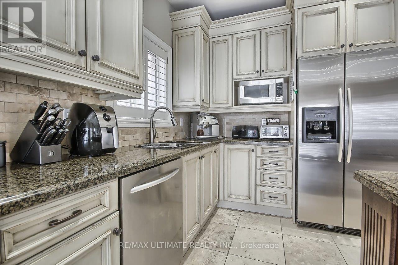 Upper - 3 Cornerstone Road, Markham, Ontario  L6E 1S4 - Photo 19 - N12486643