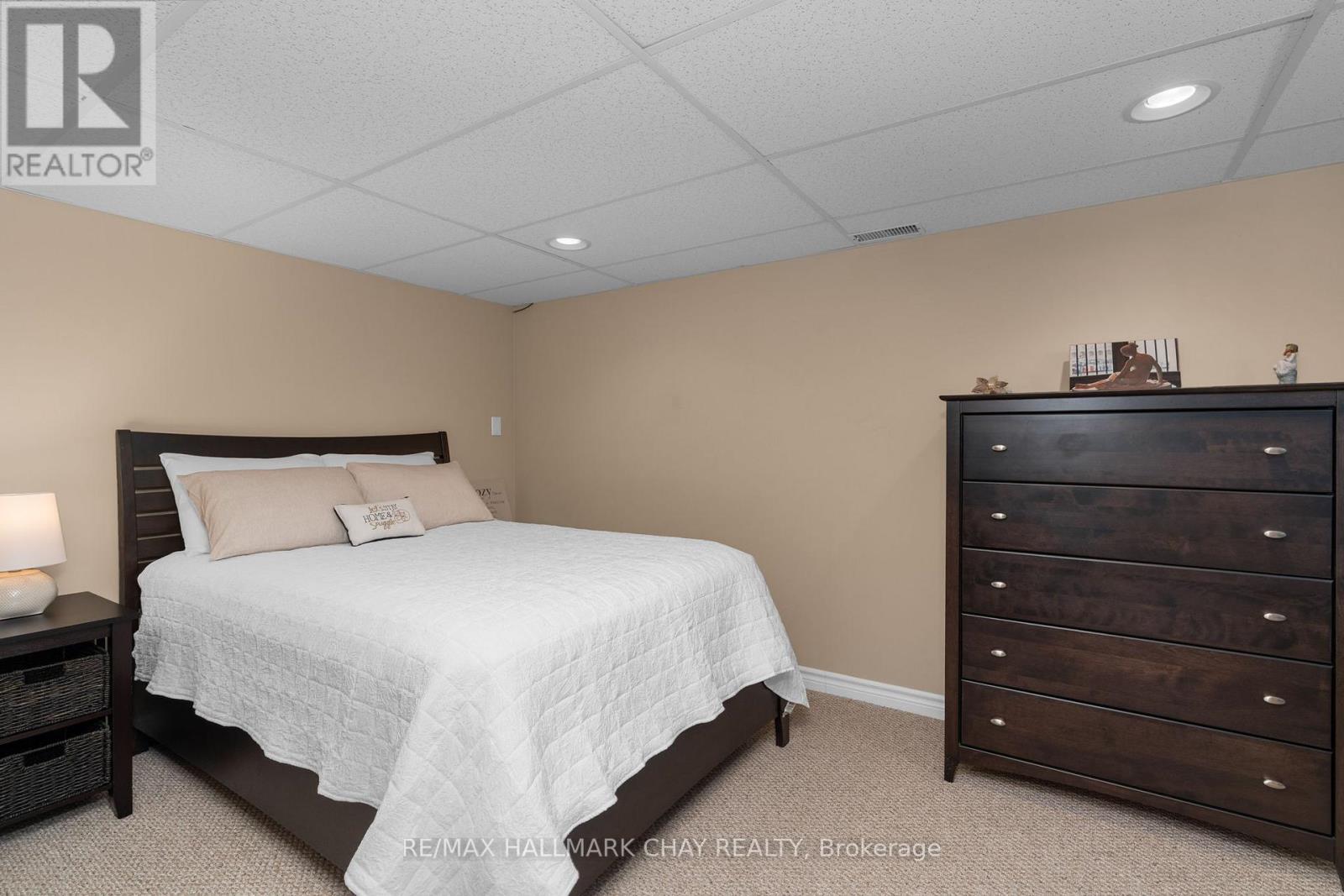 36 Grove Street E, Barrie, Ontario  L4M 2N7 - Photo 21 - S12486553