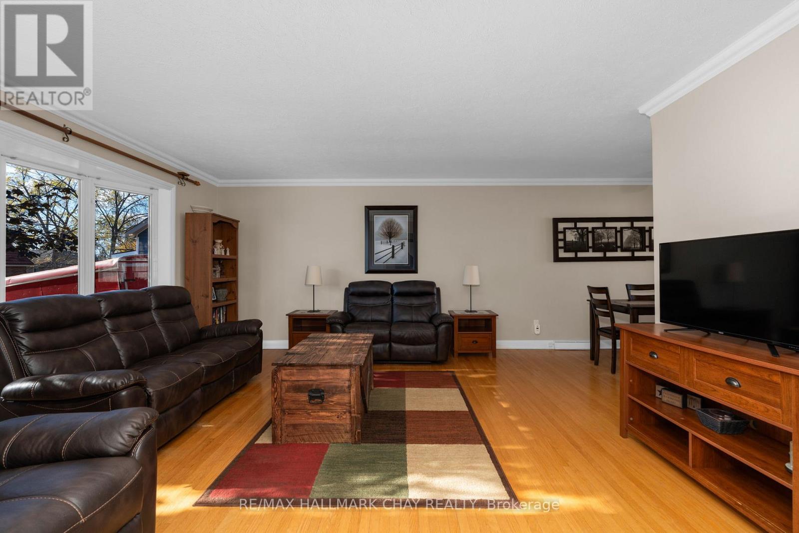 36 Grove Street E, Barrie, Ontario  L4M 2N7 - Photo 4 - S12486553